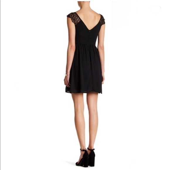 NWT NSR Lace Shoulder Fit and Flare Black Dress, L - Picture 2 of 10